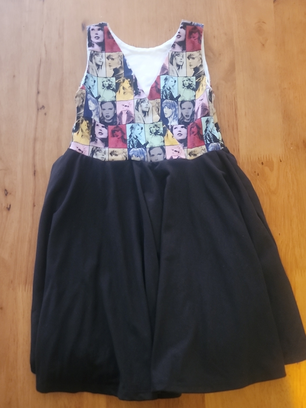 Taylor Swift "Eras" dress/Size 4T